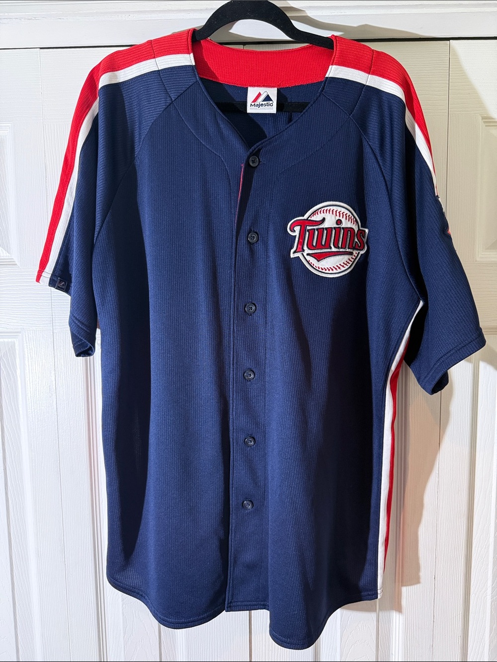 2010 era Majestic Navy Red White Minnesota Twins Baseball Jersey